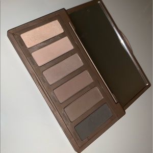 naked basics 2 urban decay eyeshadow palette